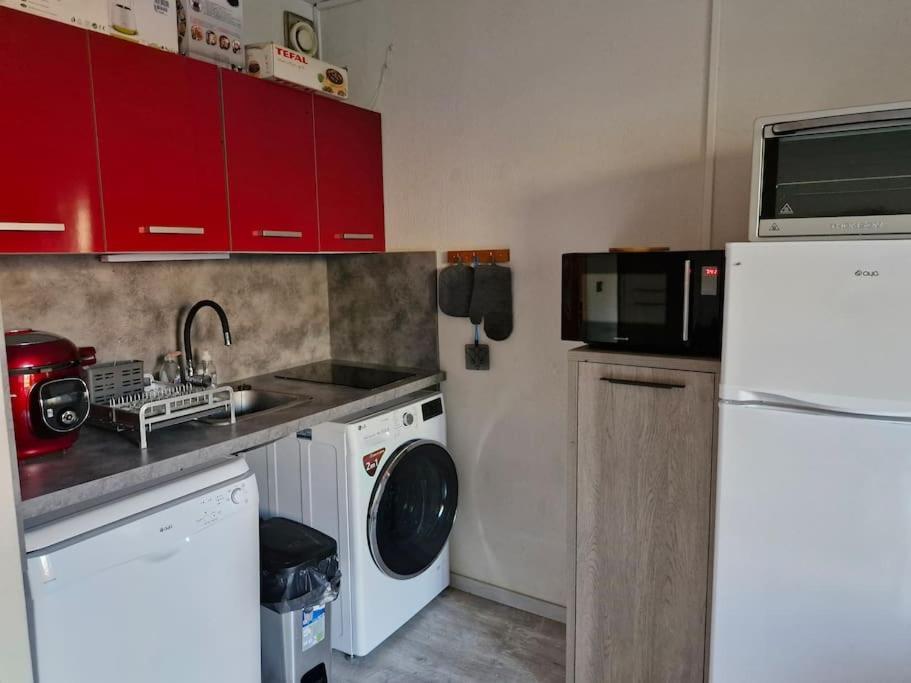 Appartement Au Pied Des Pistes ลาจูดูลูป ภายนอก รูปภาพ