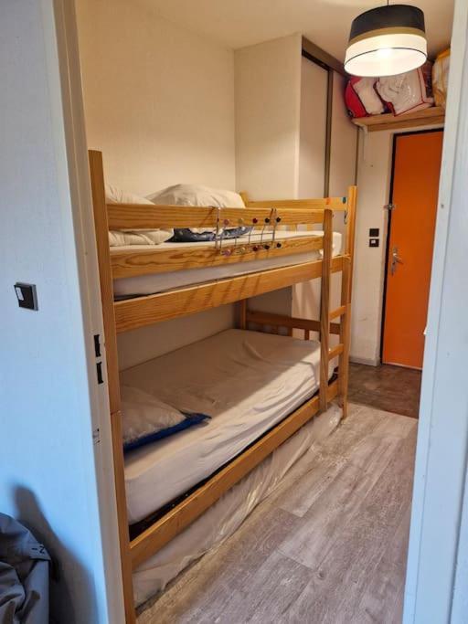 Appartement Au Pied Des Pistes ลาจูดูลูป ภายนอก รูปภาพ