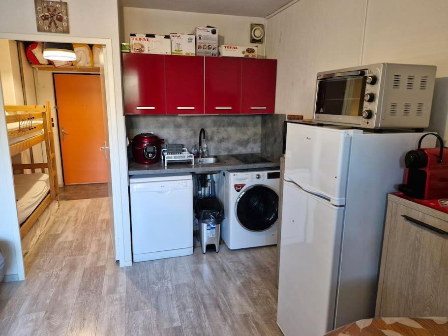 Appartement Au Pied Des Pistes ลาจูดูลูป ภายนอก รูปภาพ